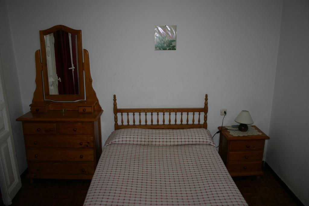 Hostal Madrid Centro Luaran gambar